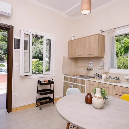 Iris * Glyfada (Corfu)