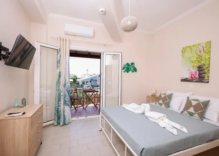 Iris Apartman Glifáda